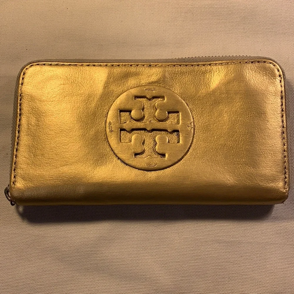Tory Burch leather large wallet